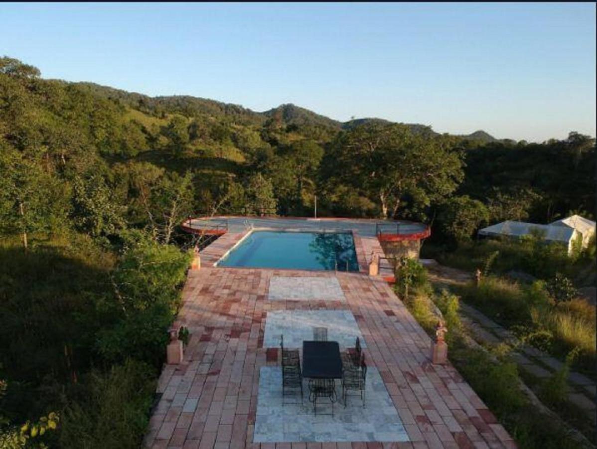 The Sky Imperial Jungle Camp Resort Kumbhalgarh Ngoại thất bức ảnh